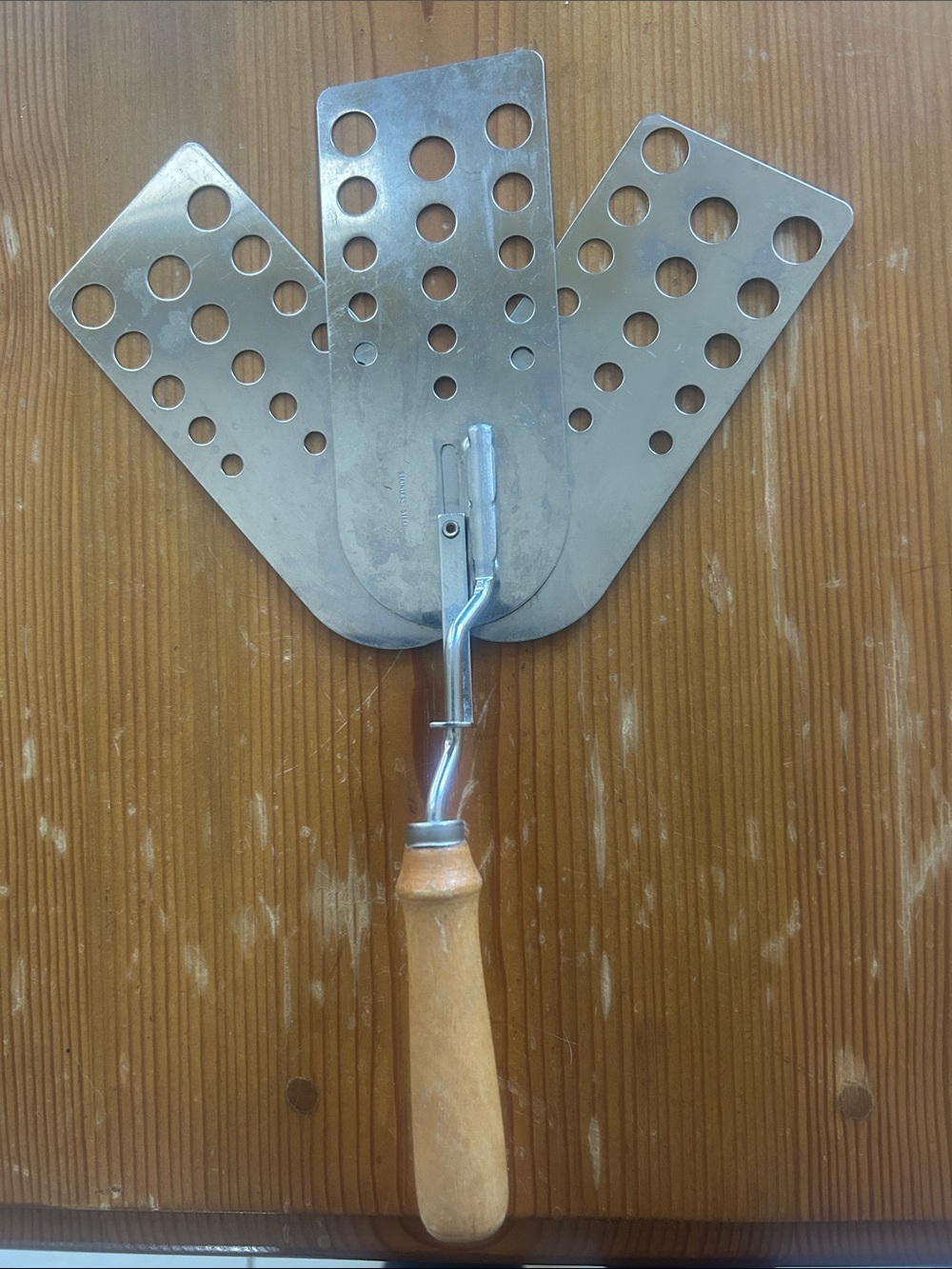 Fish turning tool